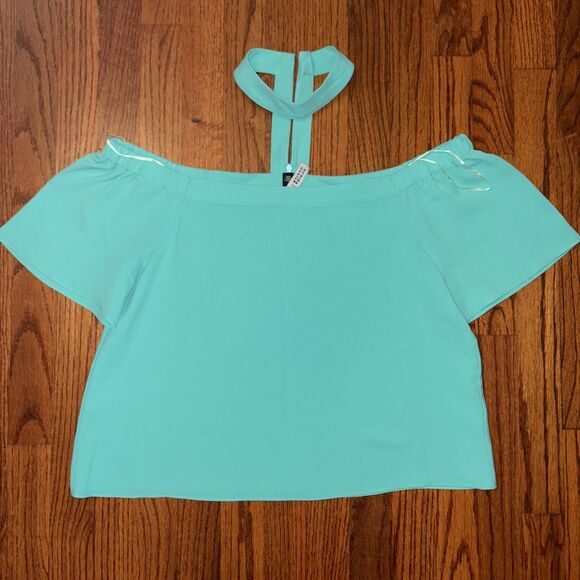 DESIGN LAB Off-Shoulder Mint Green Top - Size M - Picture 4 of 4